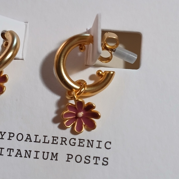 ❤️Madewell❤️ Daisy Enamel Small Hoop Earrings 💥💥 - Picture 6 of 9